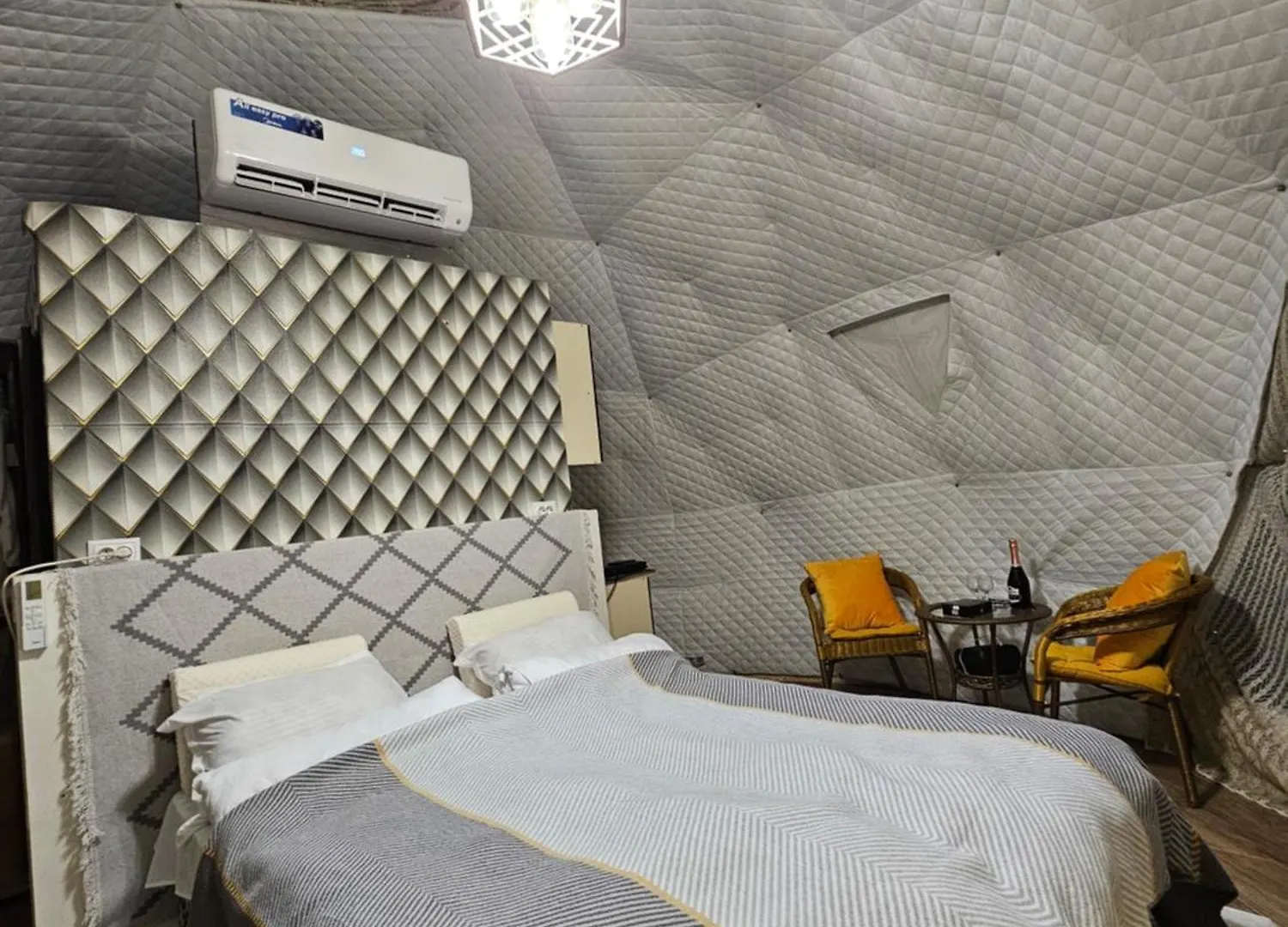 Lüks kamp alanı Ze Oni Glamping Otel Tiflis